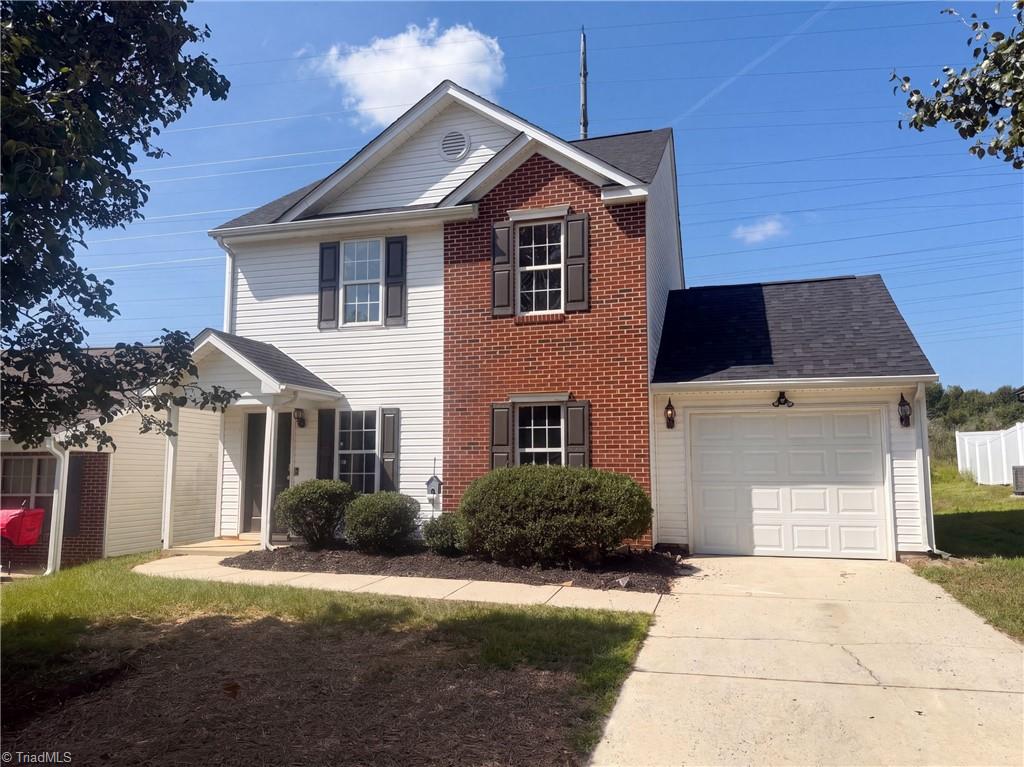6008 White Chapel Way Property Photo 1