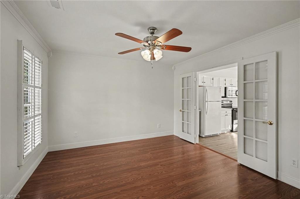 2500 Newington Court Property Photo 17