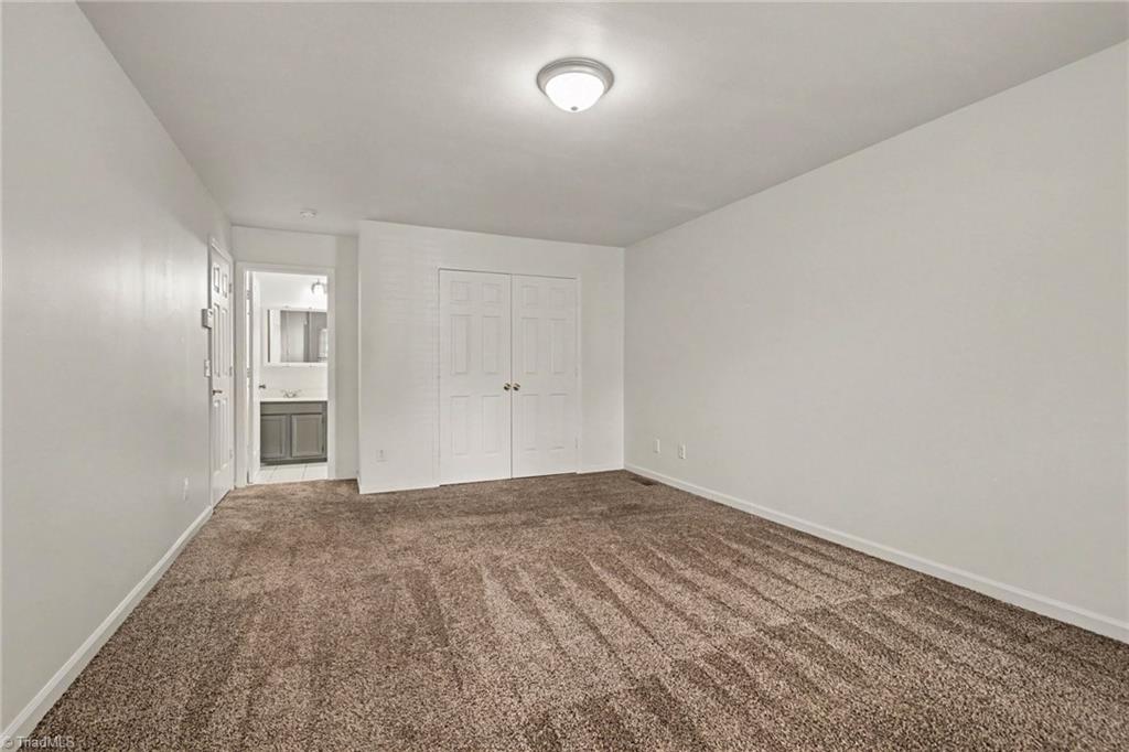2500 Newington Court Property Photo 20