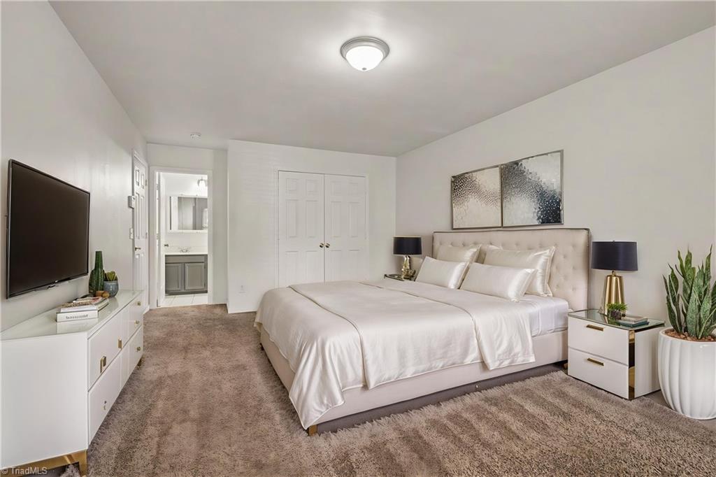 2500 Newington Court Property Photo 21