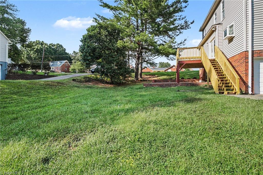 2500 Newington Court Property Photo 31