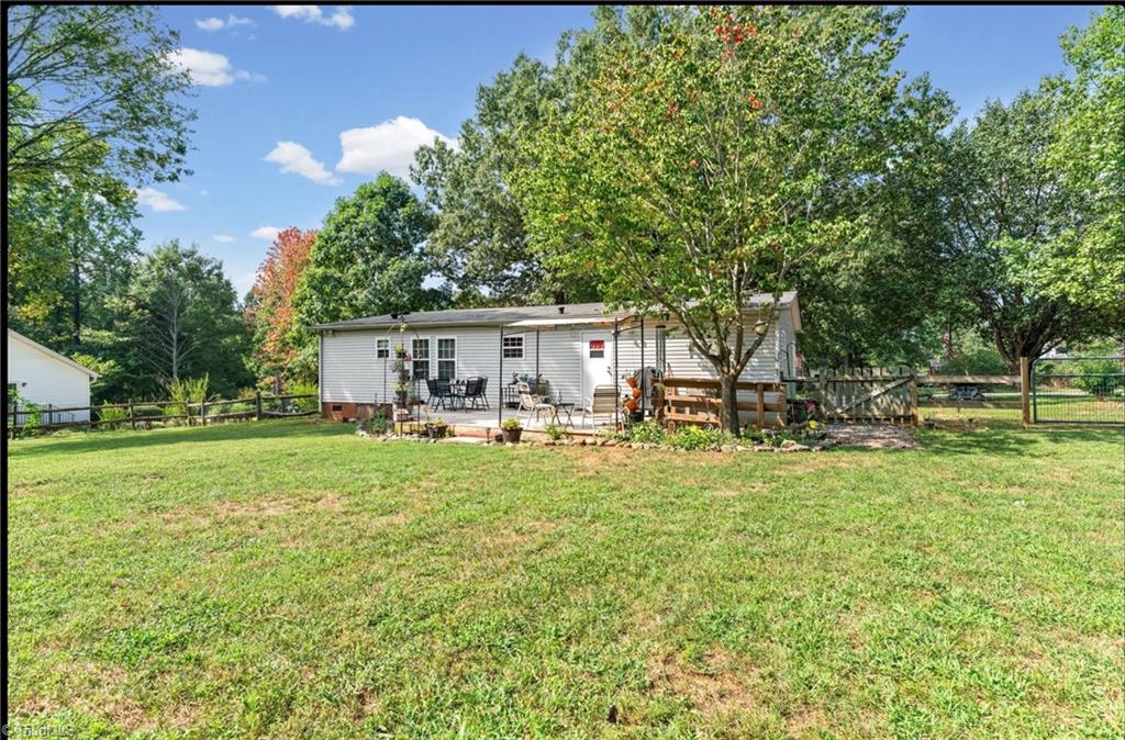 121 Regatta Lane Property Photo 32