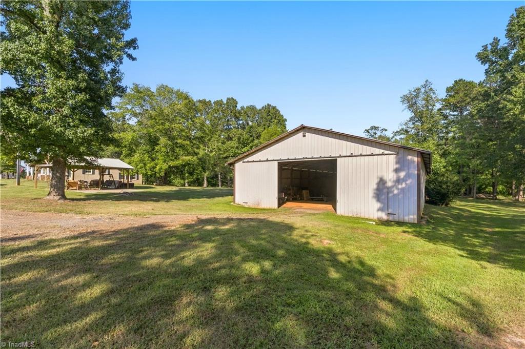 638 Pineville Road Property Photo 22