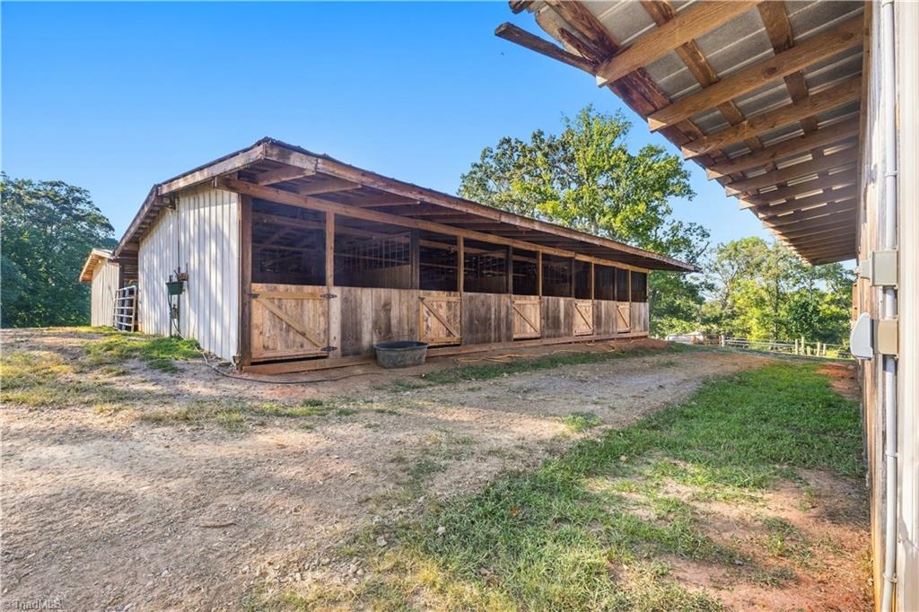 638 Pineville Road Property Photo 25