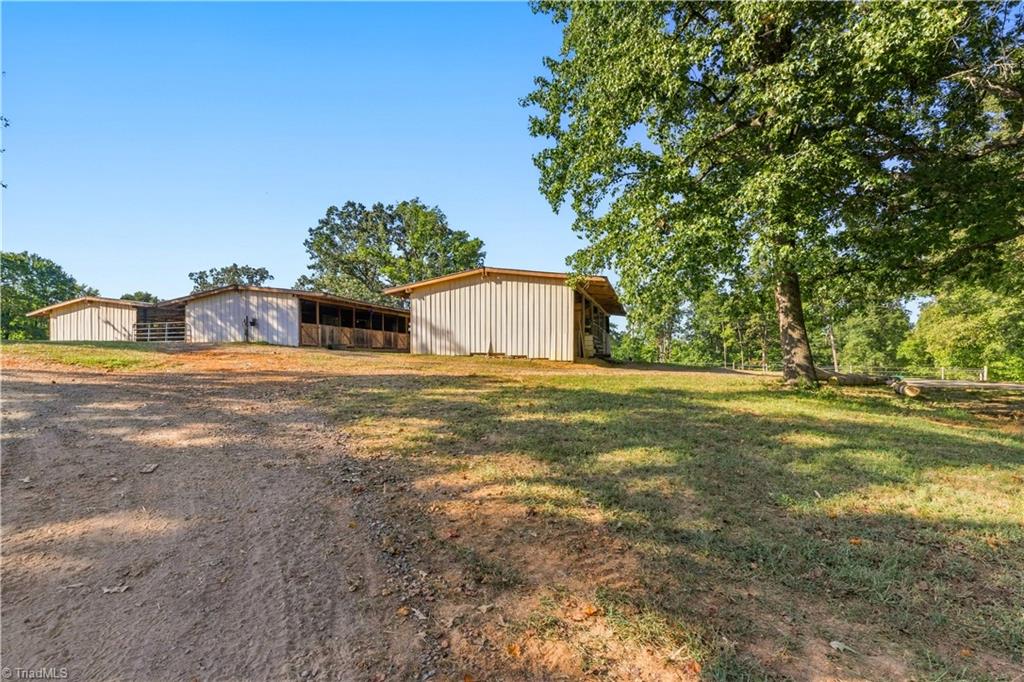 638 Pineville Road Property Photo 27
