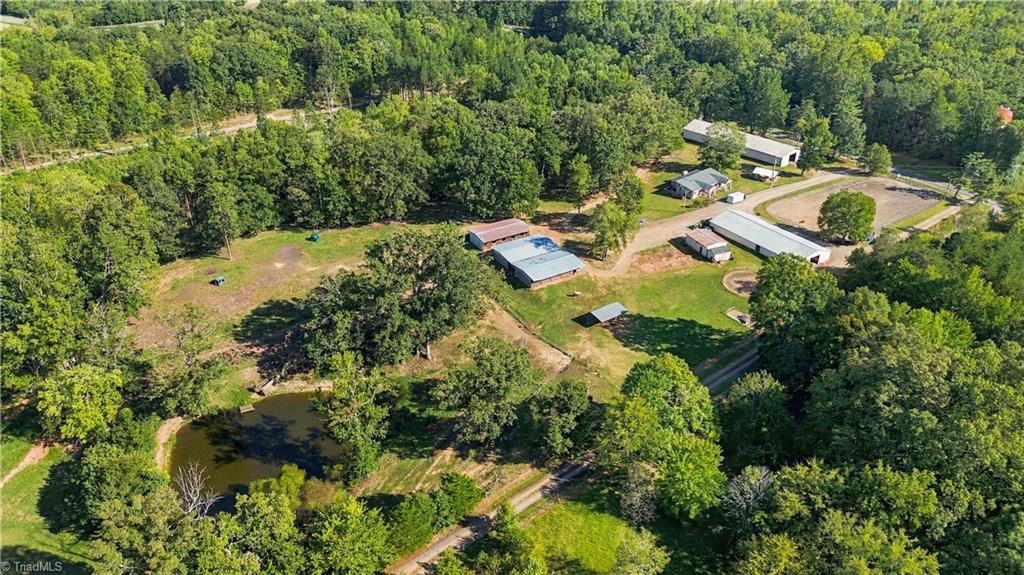 638 Pineville Road Property Photo 32
