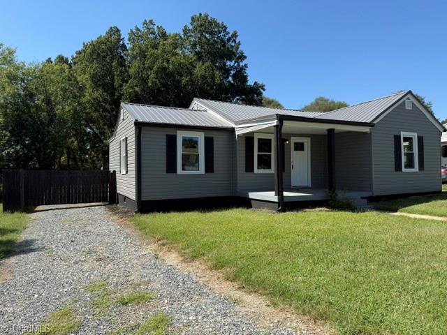 1009 Poplar Street Property Photo 2