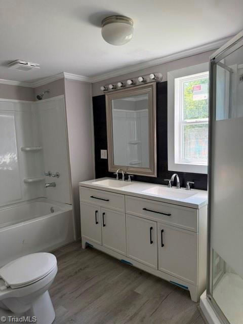 1009 Poplar Street Property Photo 8