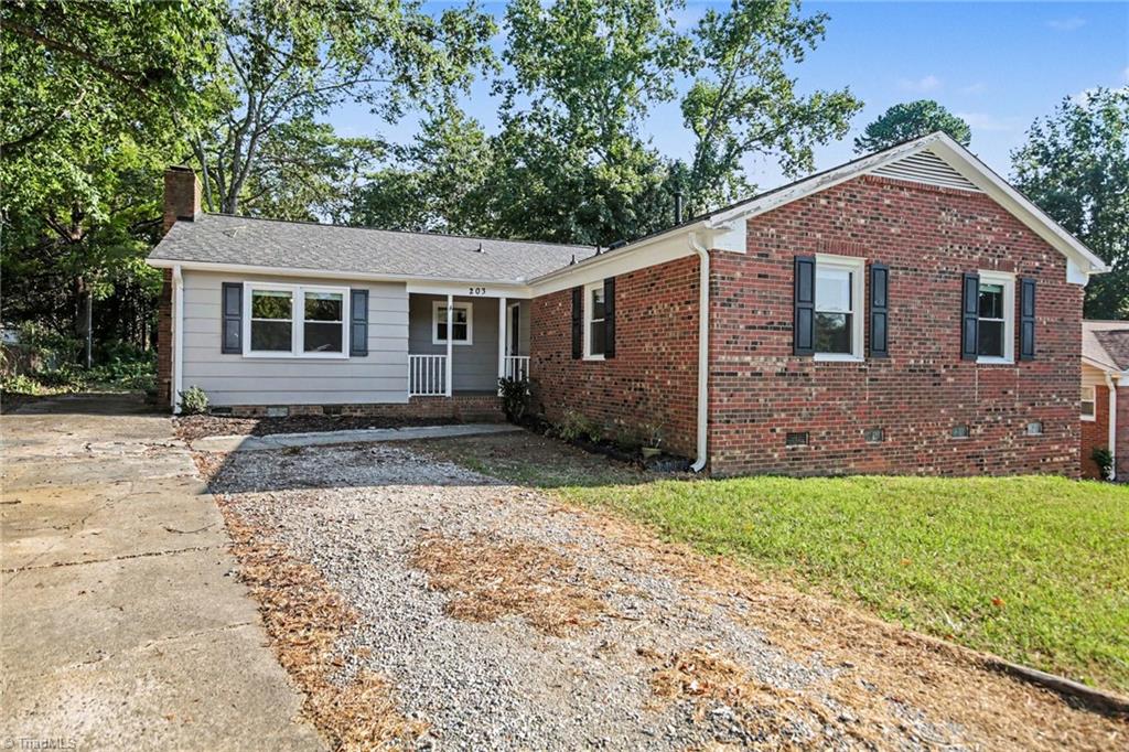 203 Cheltenham Drive Property Photo 1
