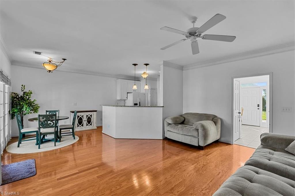 3651 Canopy Oak Court Property Photo 7