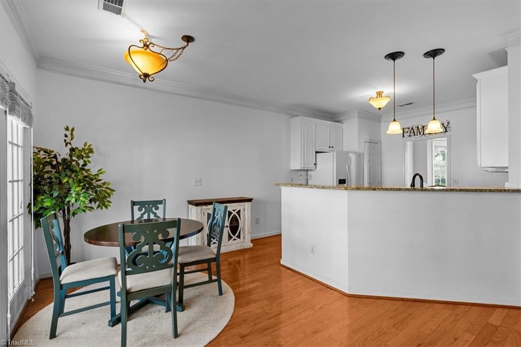 3651 Canopy Oak Court Property Photo 10