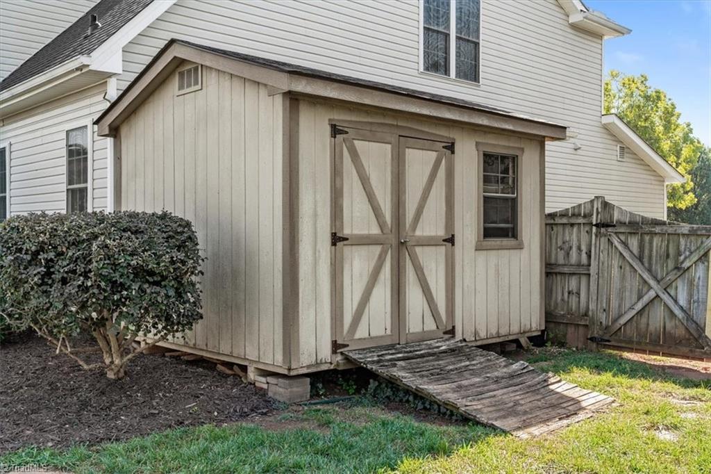 3651 Canopy Oak Court Property Photo 37