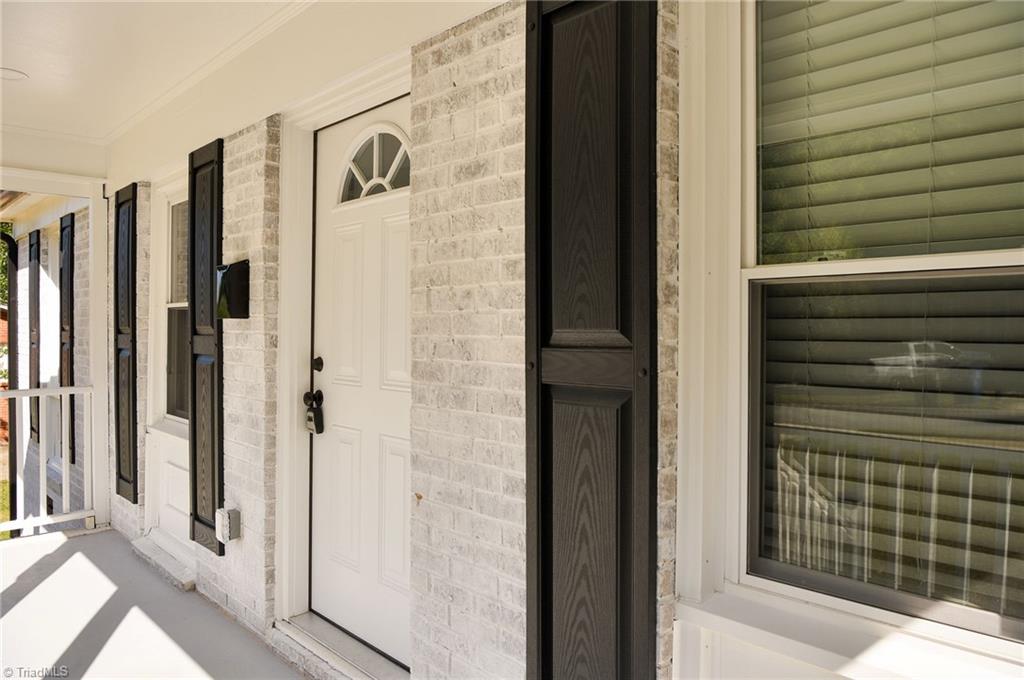 231 Pine Tree Road Property Photo 4