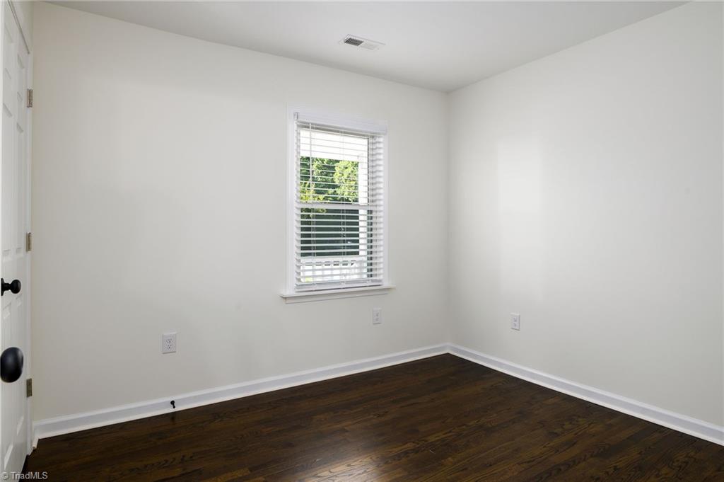 231 Pine Tree Road Property Photo 17