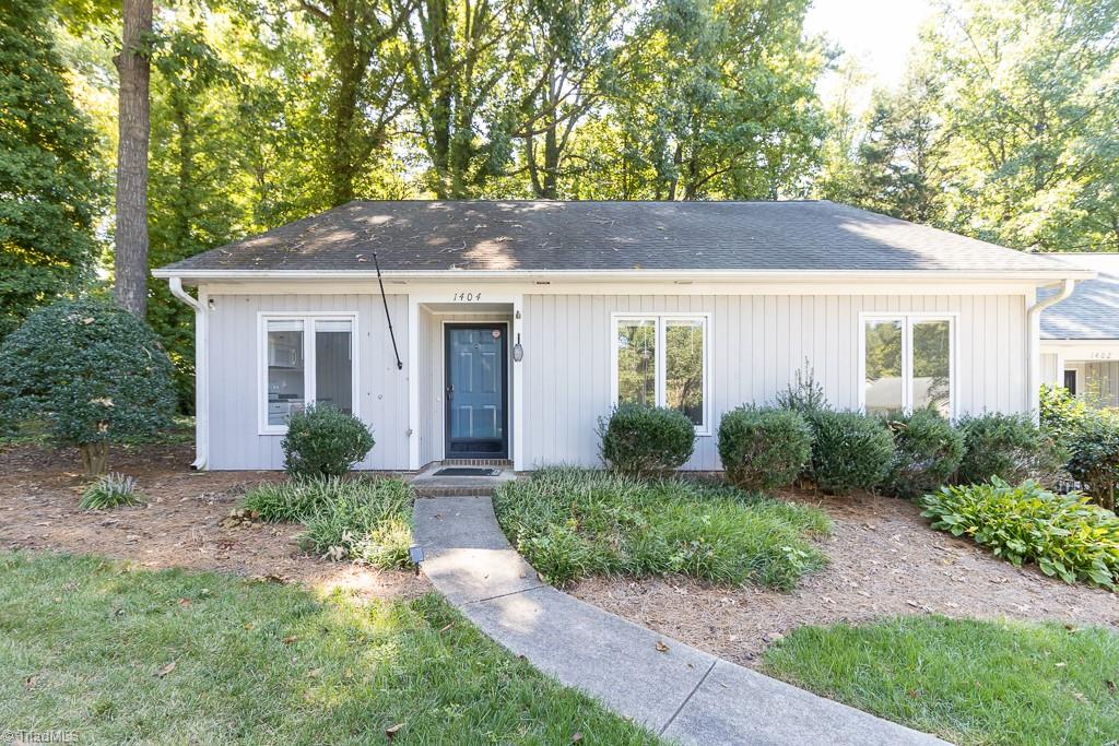 1404 Grantland Place Property Photo 1