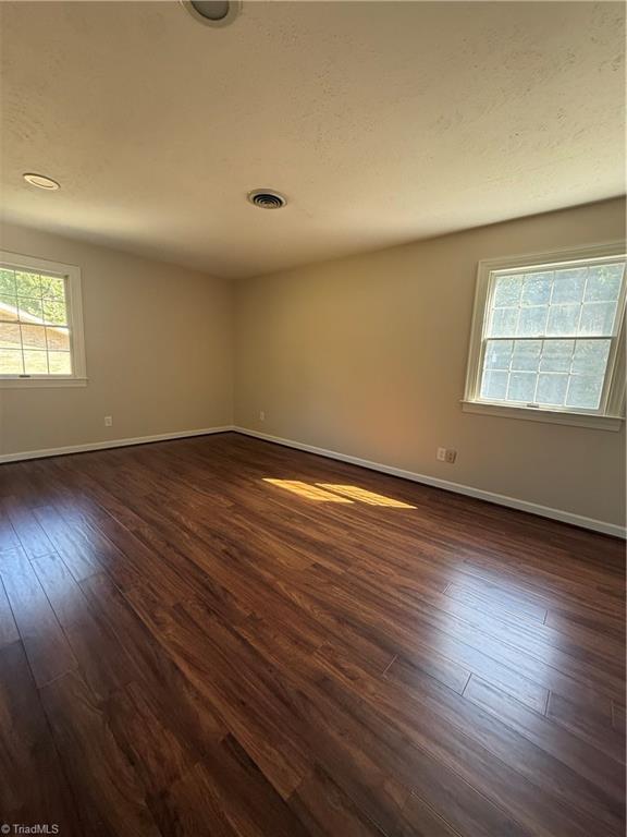 321 Pineview Drive Property Photo 12