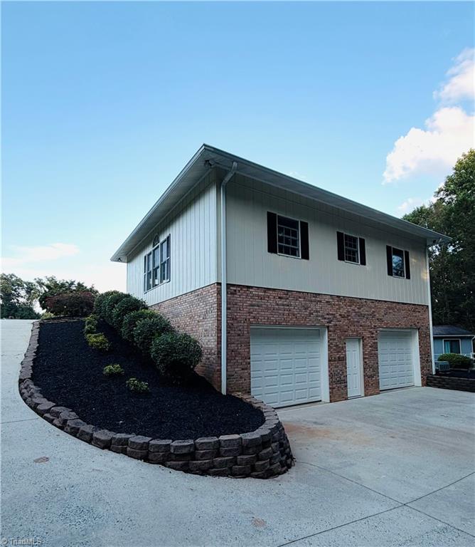 321 Pineview Drive Property Photo 43