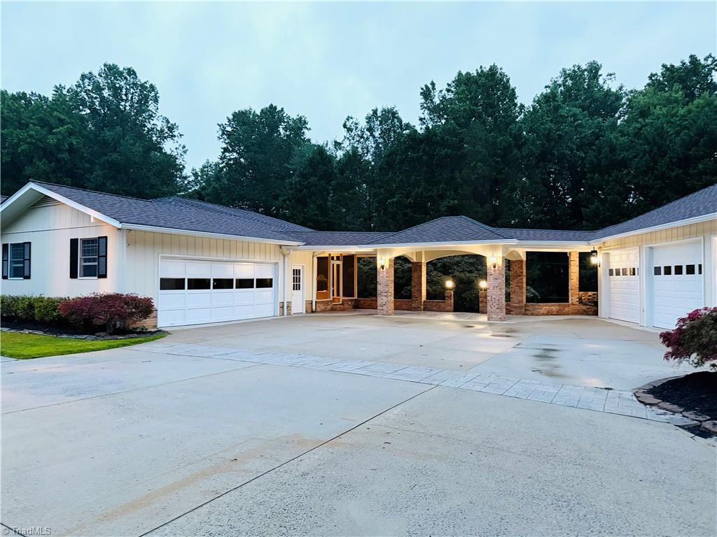 321 Pineview Drive Property Photo 44
