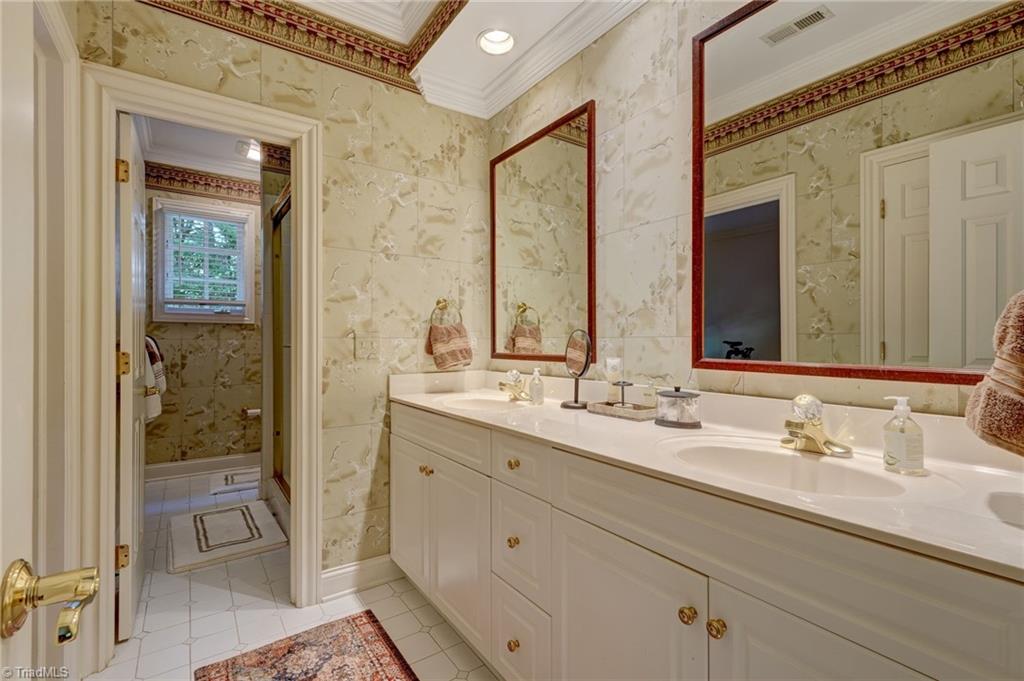 407 Cross Vine Lane Property Photo 30