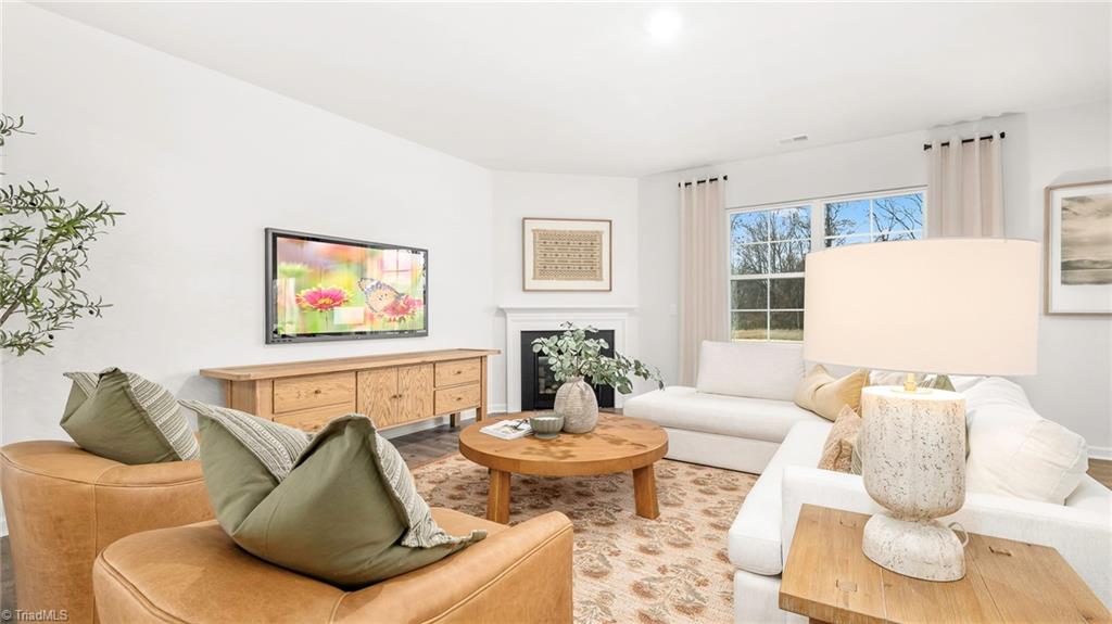 408 The Brus Street Property Photo 7