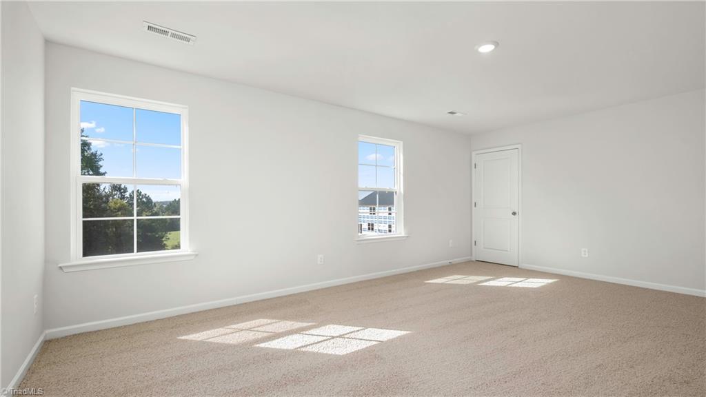 402 The Brus Street Property Photo 5