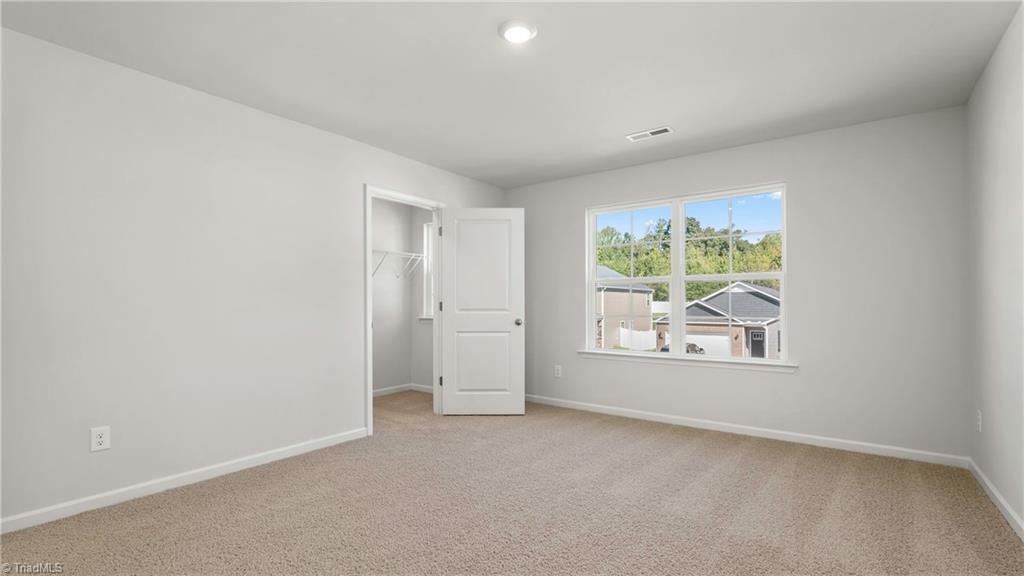 402 The Brus Street Property Photo 8