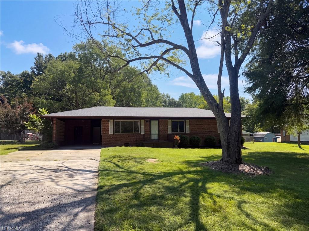 5909 Chipmunk Drive Property Photo 1