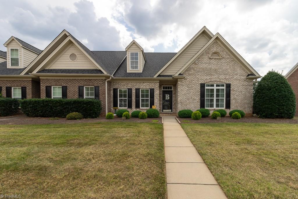 1430 Crestlawn Trail Property Photo 1