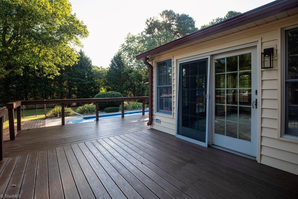 4302 Oak Hollow Drive Property Photo 26