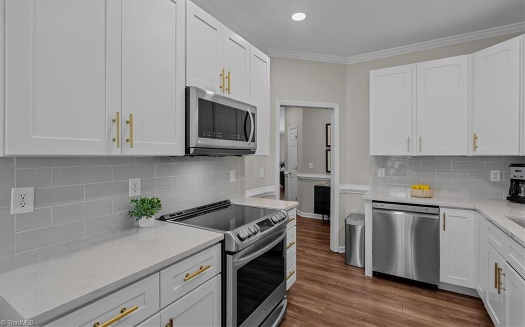 4709 Towne Ridge Drive Property Photo 10
