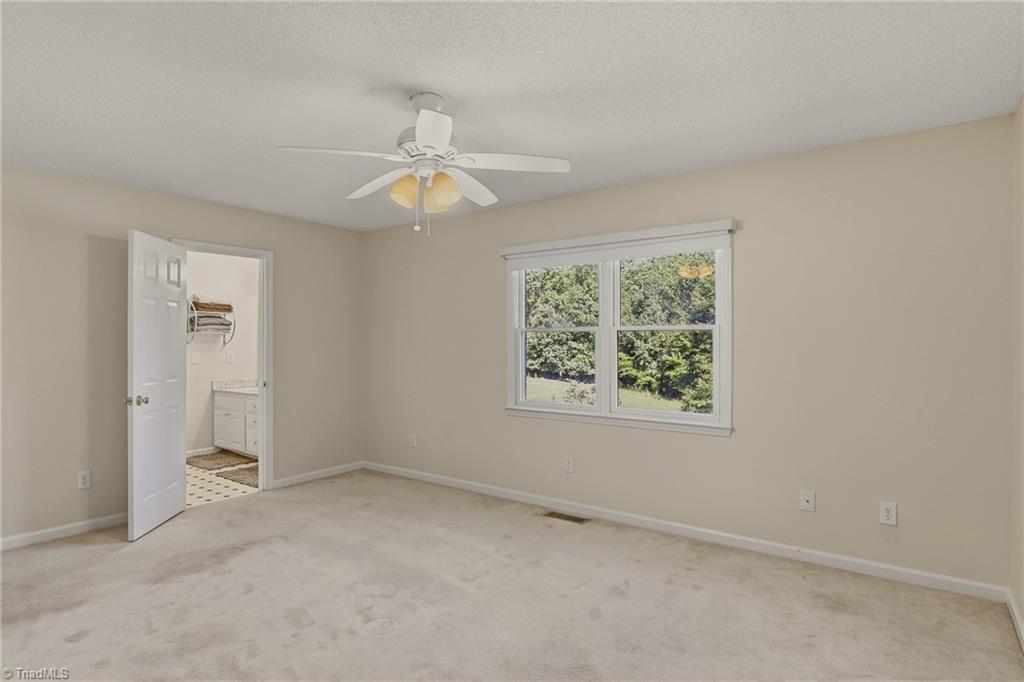 2301 Griffith Road Property Photo 15