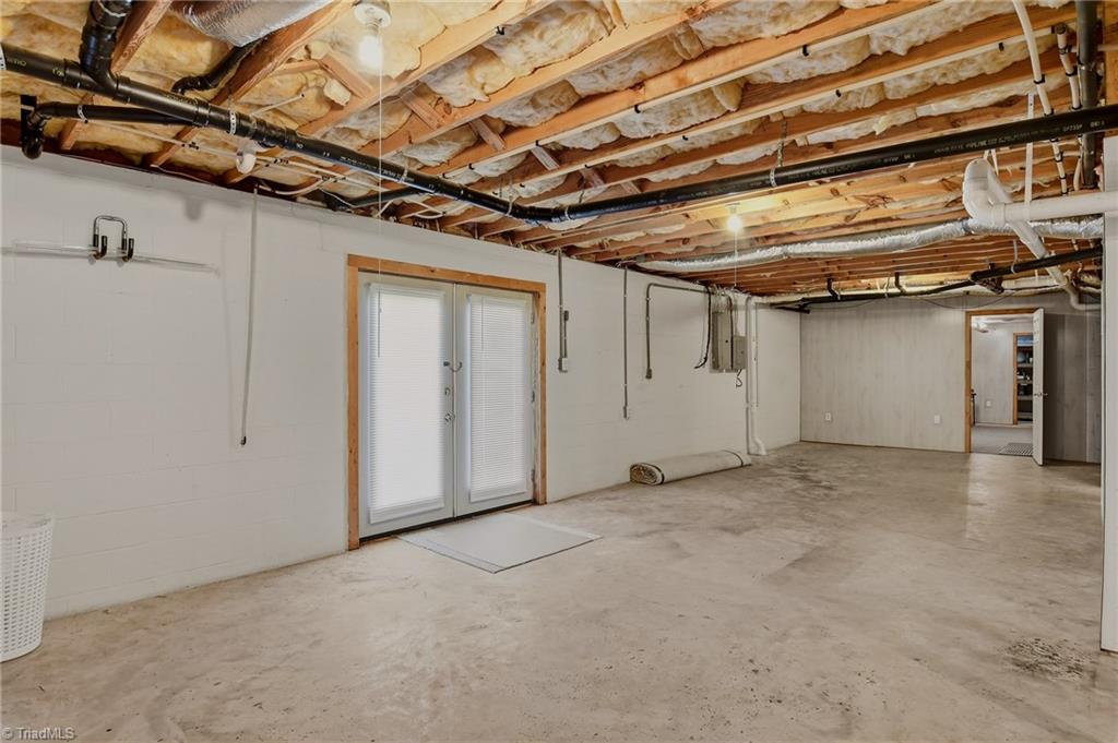 2301 Griffith Road Property Photo 27