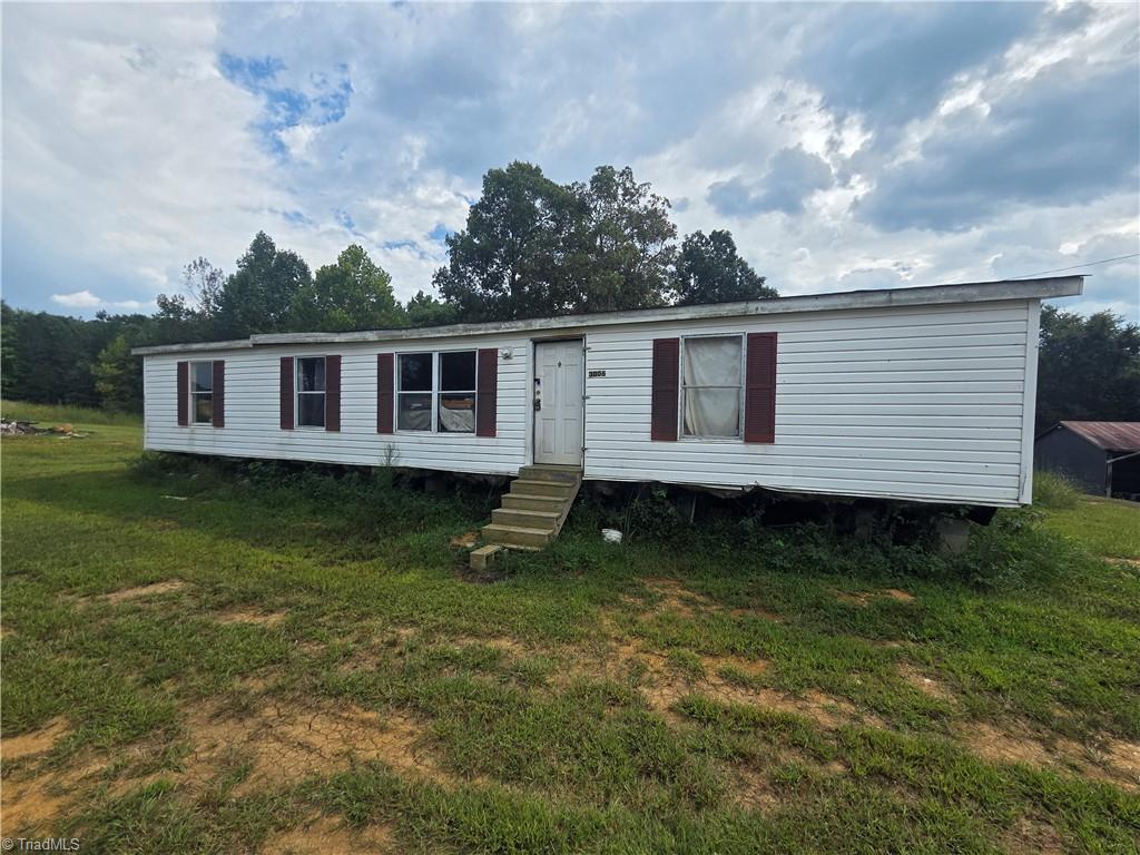 3006 Surratt Road Property Photo 1