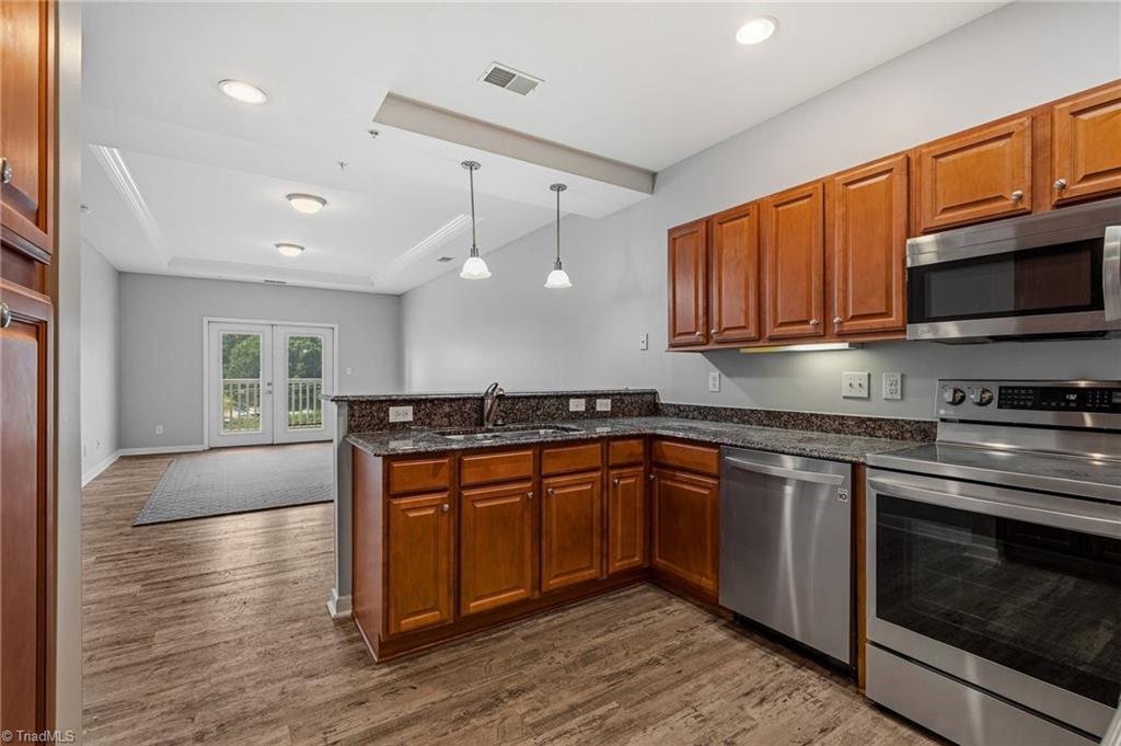 605 Market Street W # 314 Property Photo 1
