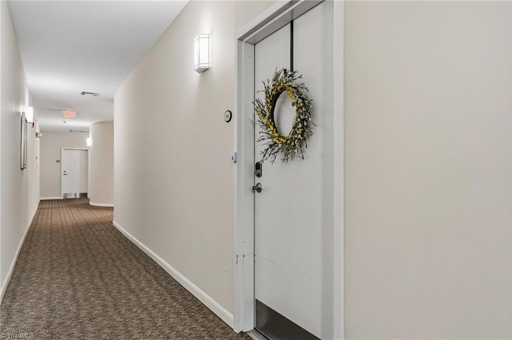 605 Market Street W # 314 Property Photo 3