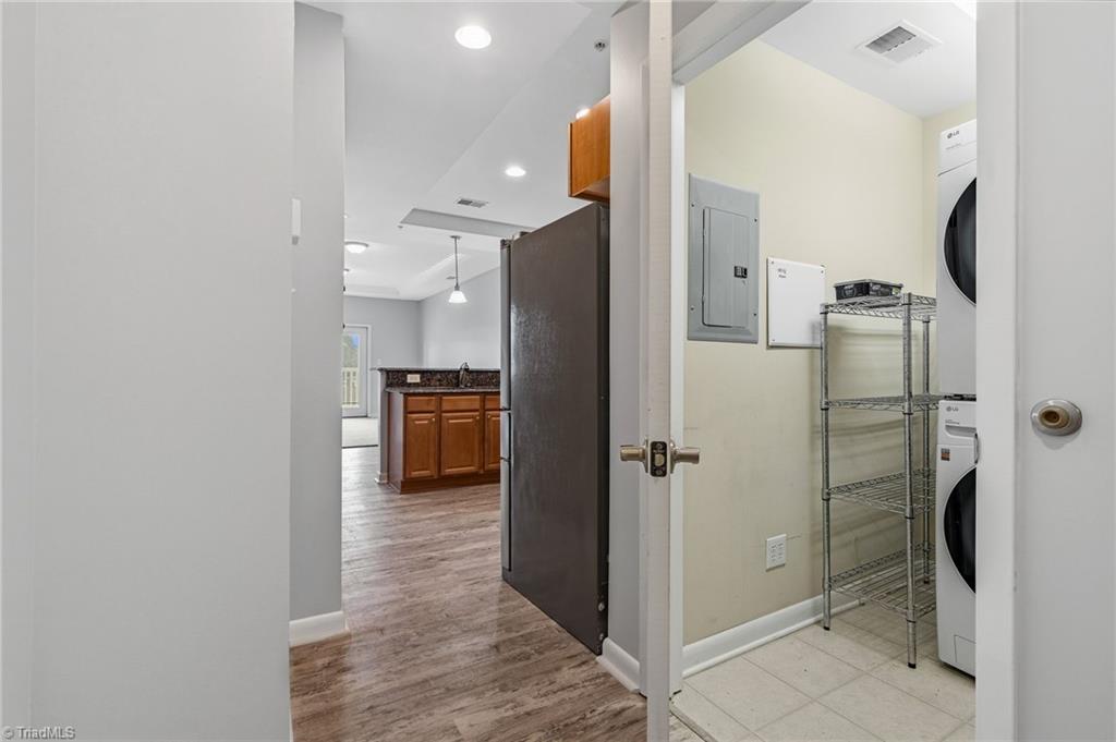605 Market Street W # 314 Property Photo 18