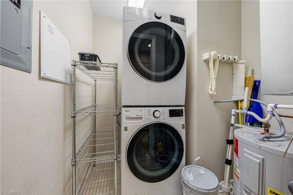 605 Market Street W # 314 Property Photo 19