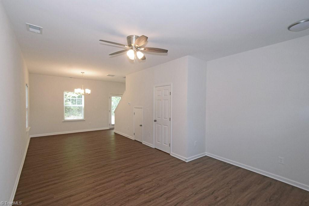 3439 Littlefield Way Property Photo 3