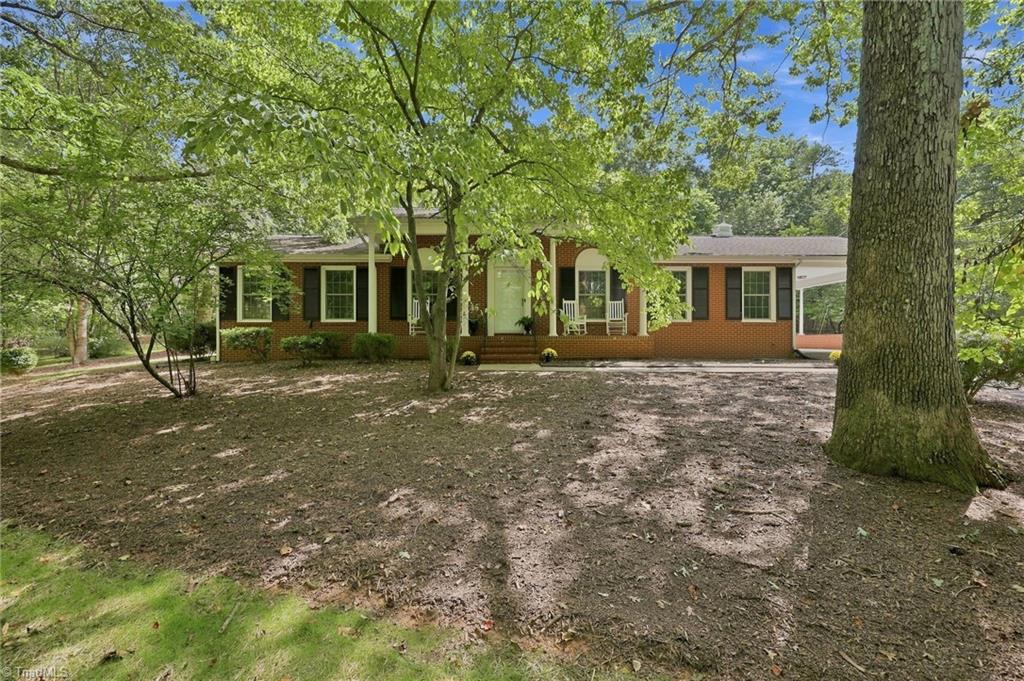2036 E Pine Street Property Photo 1