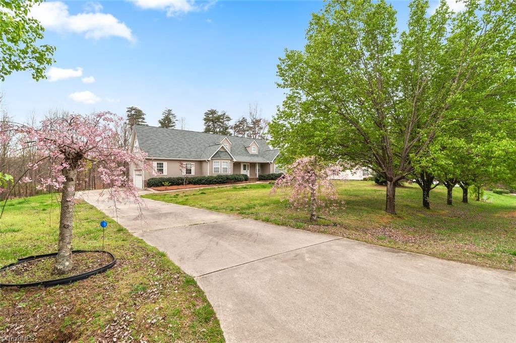 3806 Polonia Court Property Photo 1