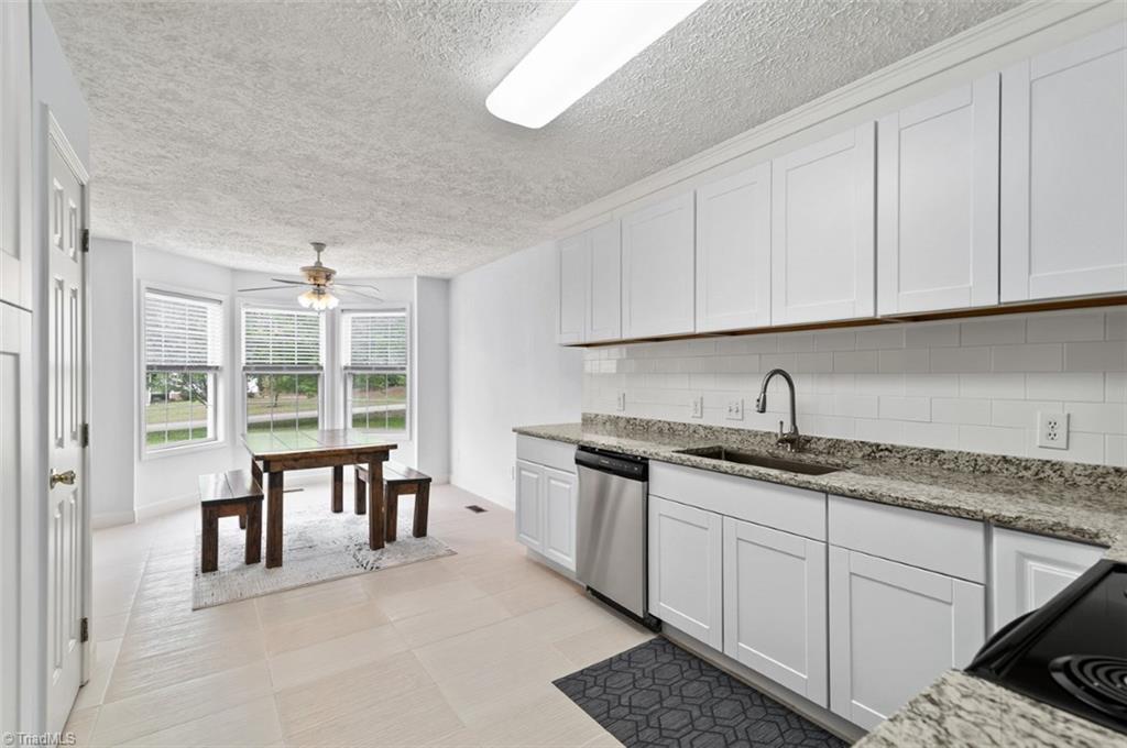 3806 Polonia Court Property Photo 7