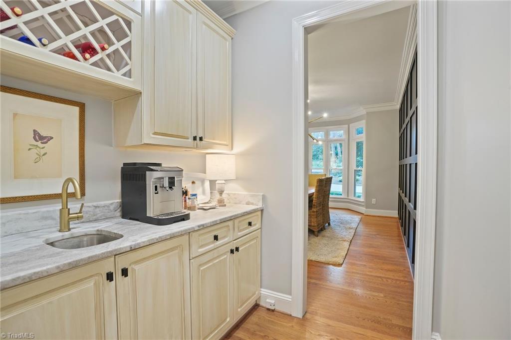 5586 Anson Road Property Photo 10
