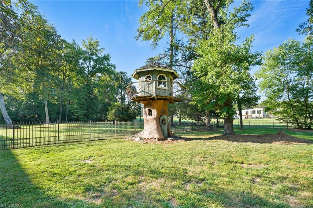 5586 Anson Road Property Photo 45