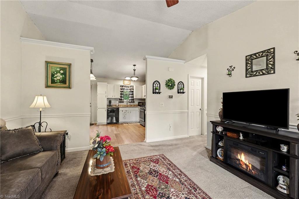 3401 Lovington Court Property Photo 12