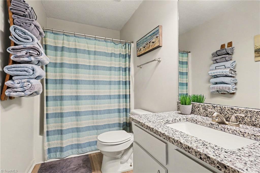 3401 Lovington Court Property Photo 34