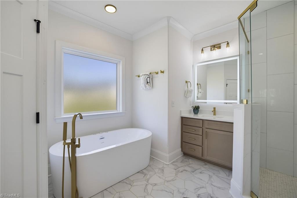 7533 Shadow Creek Drive Property Photo 24
