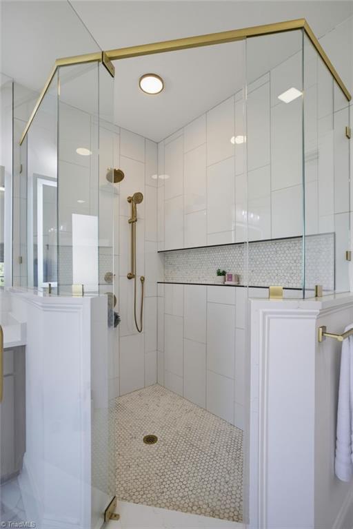 7533 Shadow Creek Drive Property Photo 26