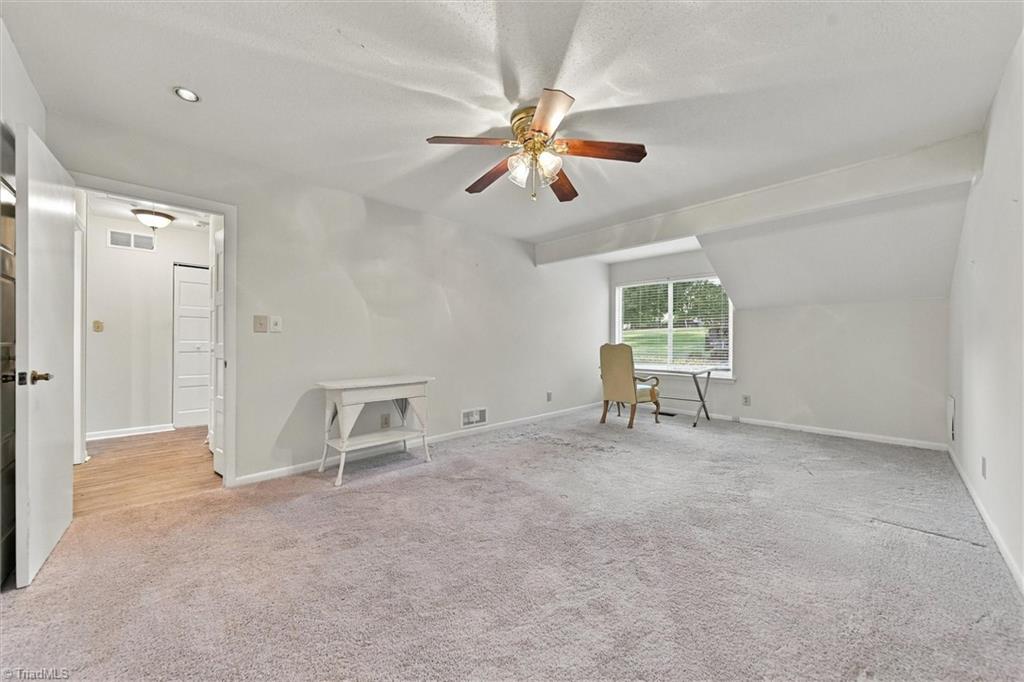 128 Golfview Drive Property Photo 19