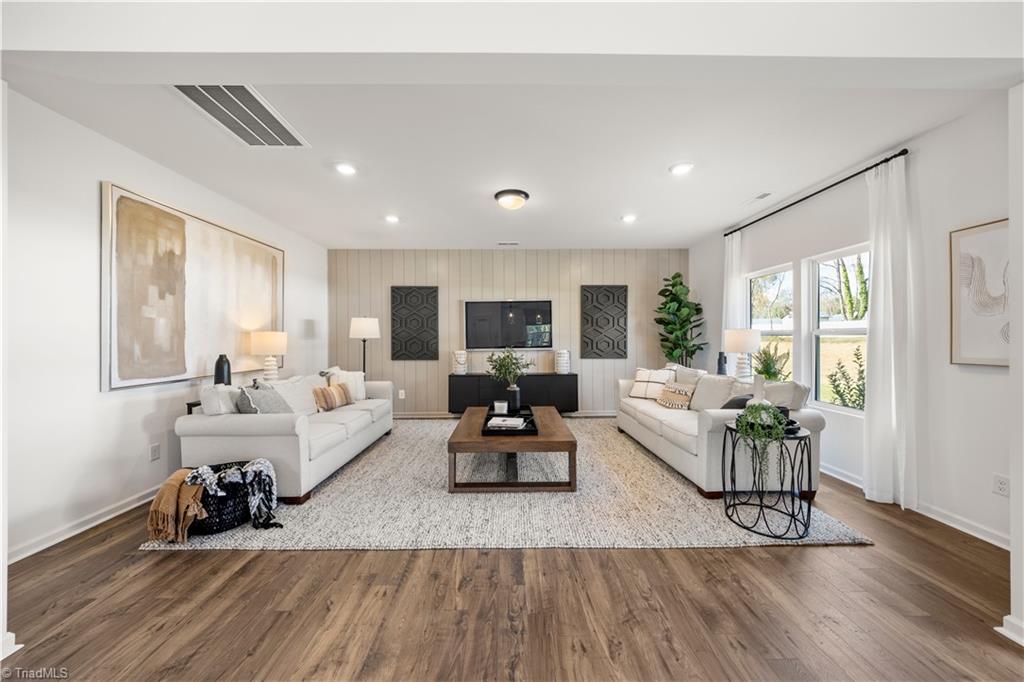 5369 Becks Church Road Property Photo 1
