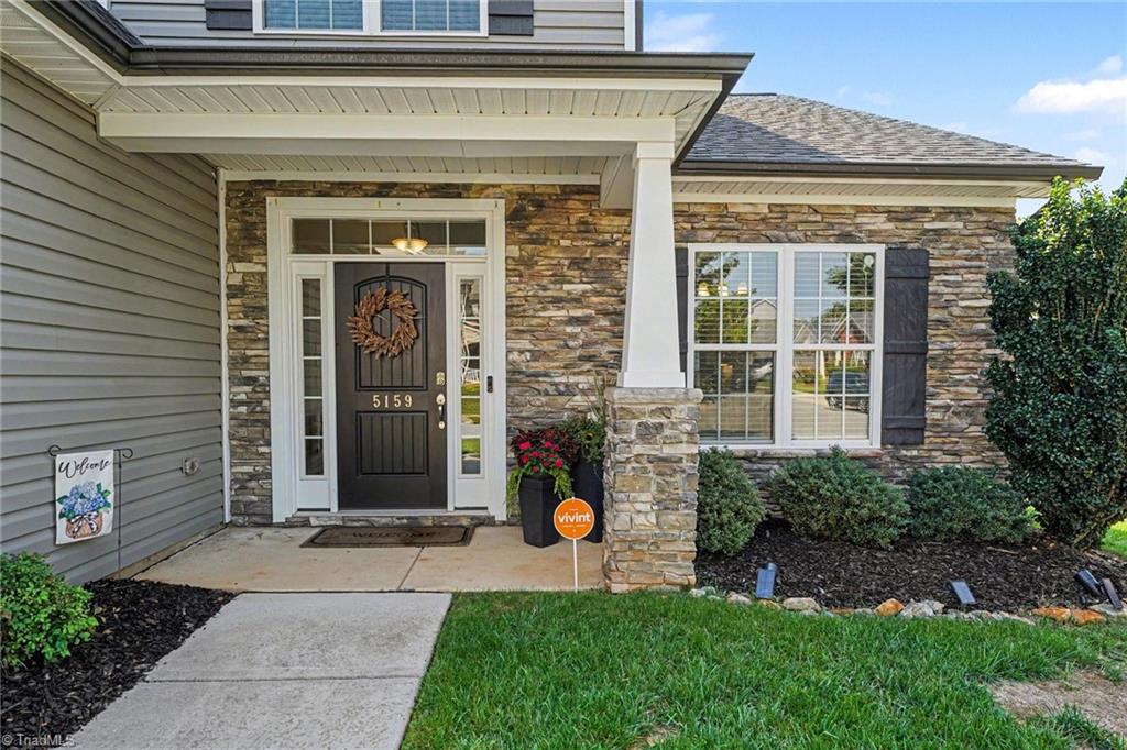 5159 Sedge Hollow Drive Property Photo 2